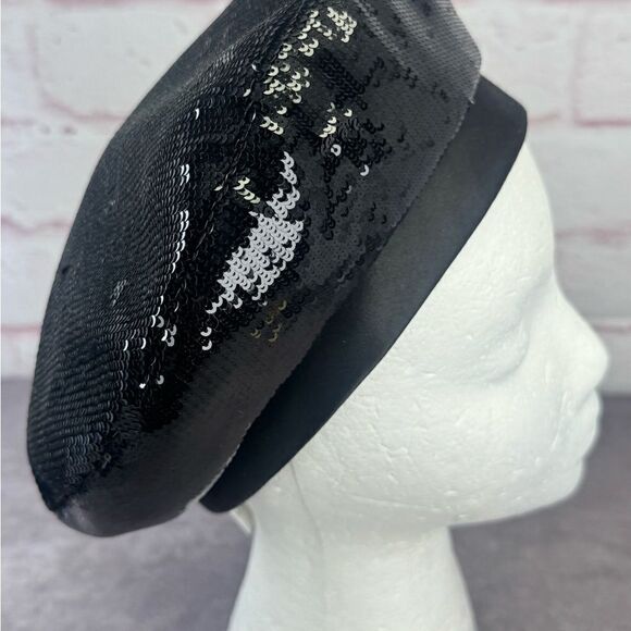 Rare Gucci Sequin Satin Bow Black Beret Cap main image 7